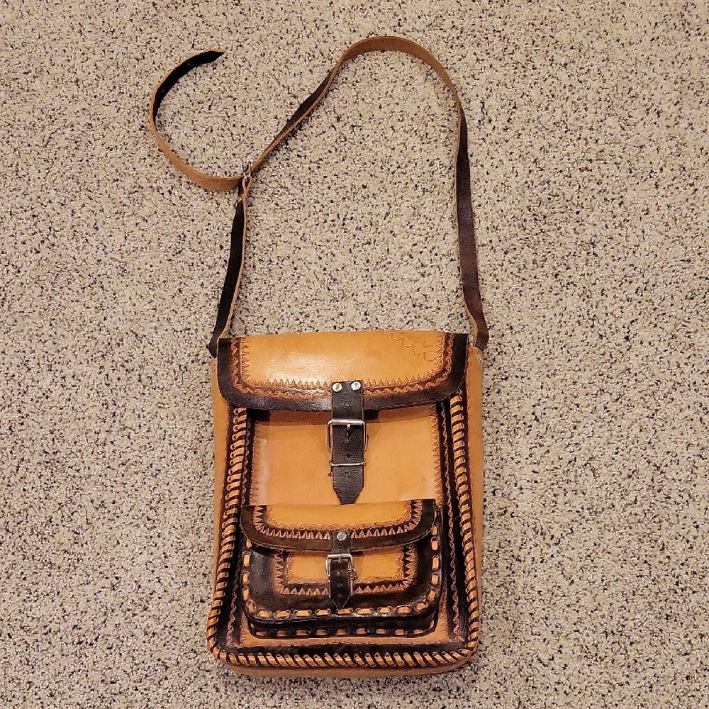 Vintage Leather Tooled Satchel Bag Pursr Crossbody School Bag Laptop Computer